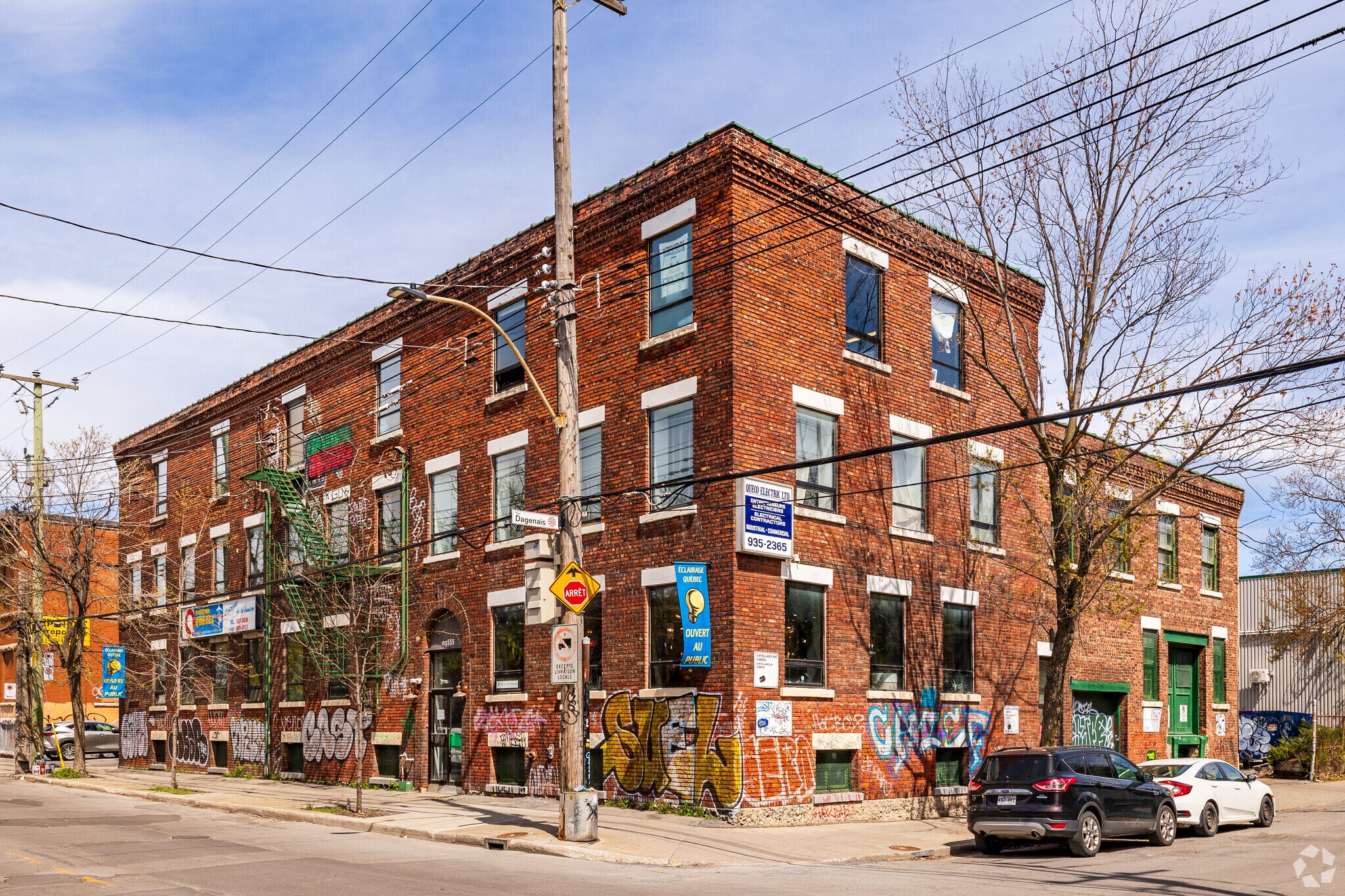 4911 Rue Dagenais, Montréal, QC à louer Photo de l’immeuble– Image 1 sur 3