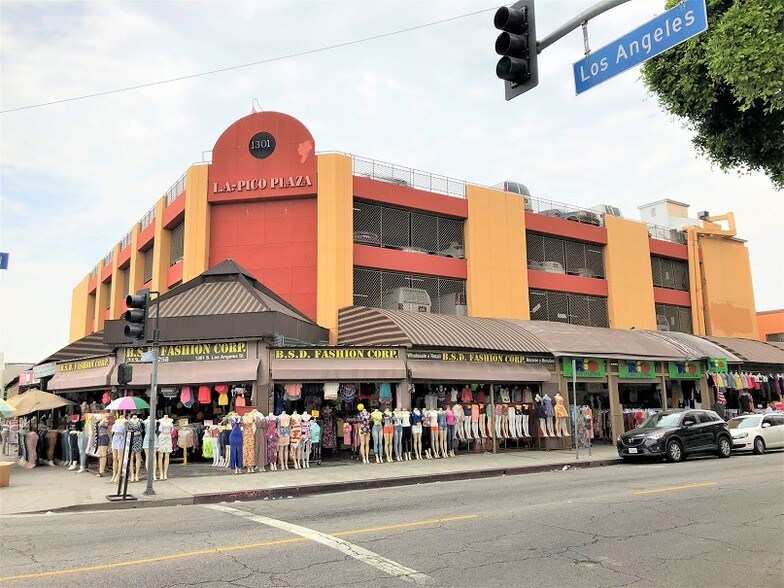 1301-1309 S Los Angeles St, Los Angeles, CA à louer - Photo de l’immeuble – Image 2 sur 8