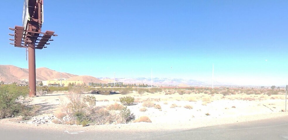 15 Acres Las Vegas & Welpman blvd, Henderson, NV à vendre - Photo de l’immeuble – Image 3 sur 5