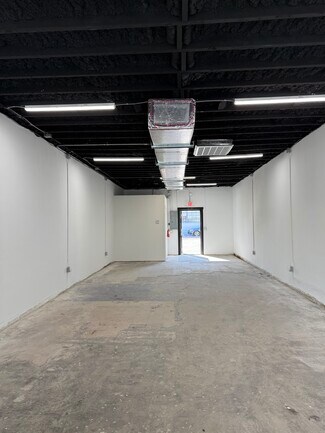 Plus de détails pour 2042 Central Ave, Saint Petersburg, FL - Local commercial à louer