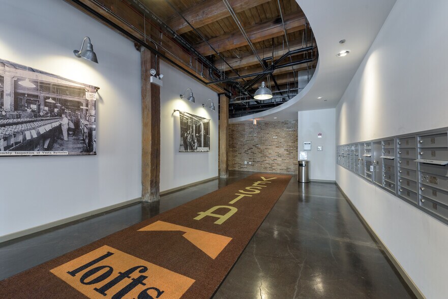 2100-2114 S Indiana Ave, Chicago, IL à vendre - Photo de l’immeuble – Image 2 sur 29