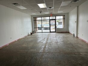 631 Main St, Alpharetta, GA à louer Plan d’étage– Image 1 sur 11