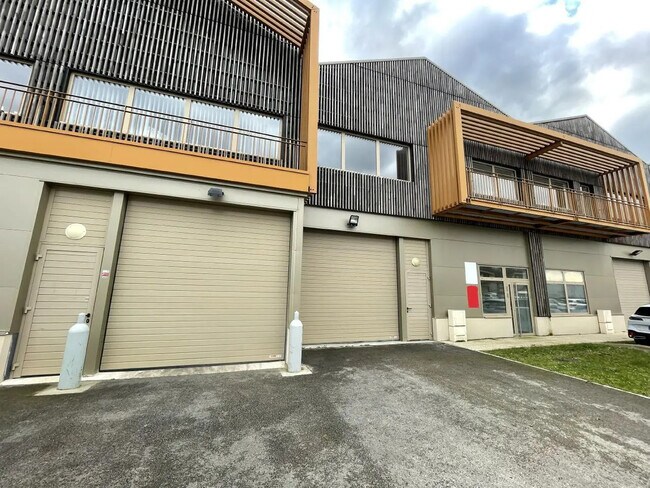 Plus de détails pour 21 Rue Georges Melies, Cormeilles-en-Parisis - Local d'activités à louer
