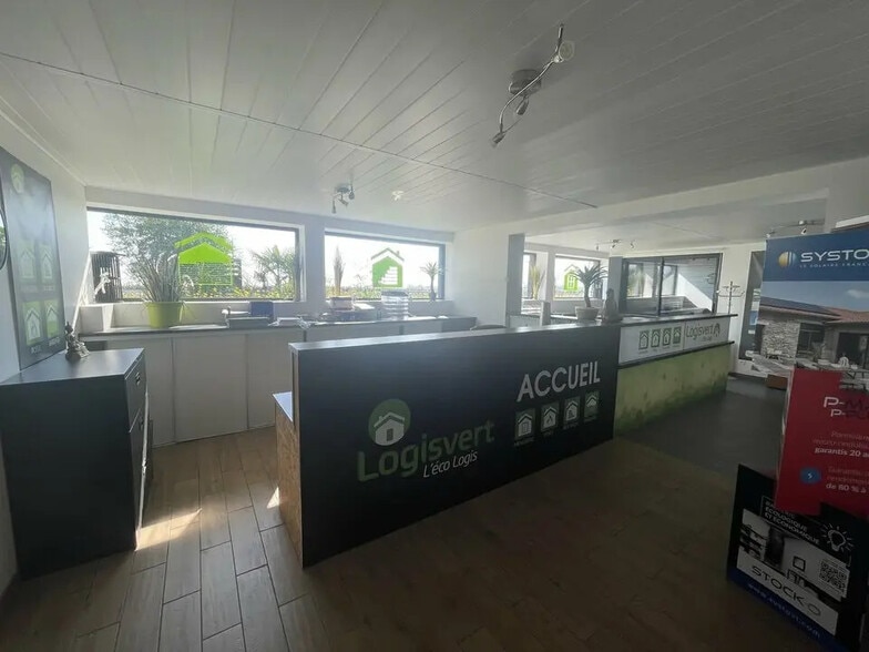 Bureau dans Cauvicourt à louer - Photo intérieure – Image 2 sur 7