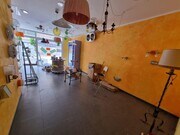 Interior local