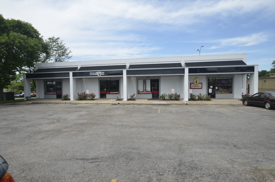 9530-9534 Metcalf Ave, Overland Park, KS à vendre - Photo principale – Image 1 sur 1