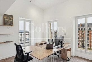 Plus de détails pour 11-13 Place De La Joliette, Marseille - Bureau à louer