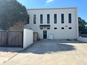 8200 Windway Dr, Windcrest, TX à louer Photo intérieure– Image 1 sur 6