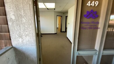 7177 Brockton Ave, Riverside, CA à louer - Vidéo sur l’annonce professionnelle 