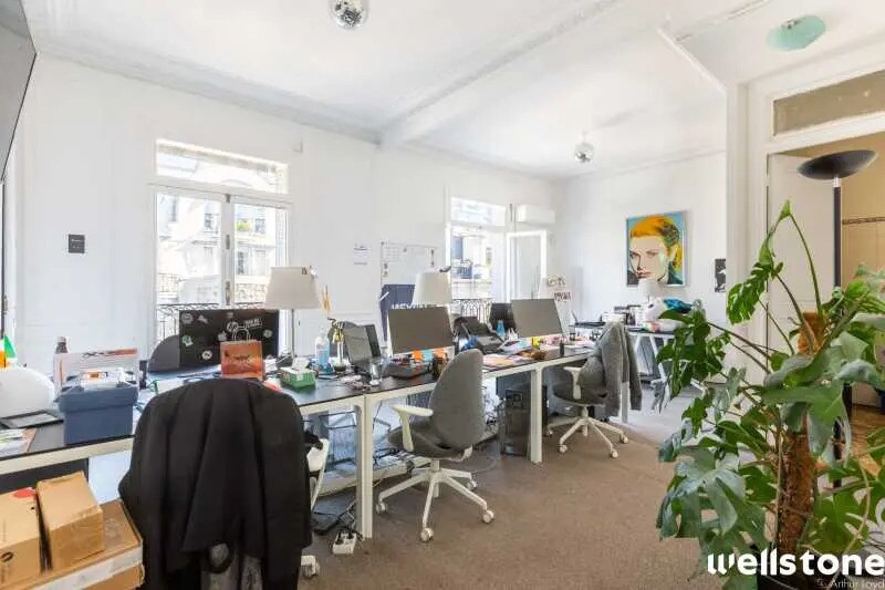 Bureau dans Paris à louer - Photo de l’immeuble – Image 2 sur 8
