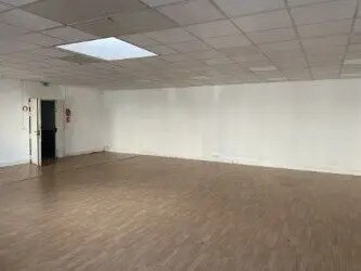 189 Rue D'Aubervilliers, Paris à louer - Photo de l’immeuble – Image 3 sur 4