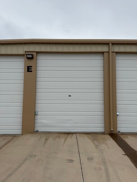 14860 Admission wy Unit 44 Way, Lake Havasu City, AZ à vendre - Photo de l’immeuble – Image 2 sur 22