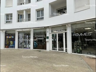 Plus de détails pour Local commercial à louer