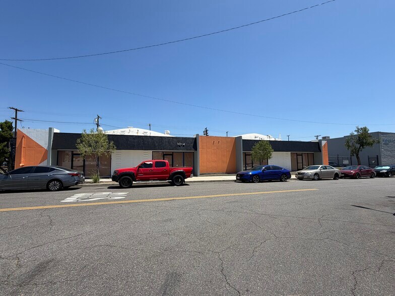 3014 Floyd St, Burbank, CA à louer - Photo de l’immeuble – Image 2 sur 7