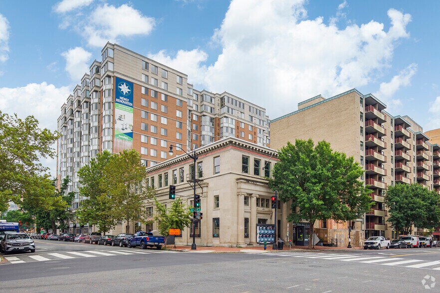 477 H St NW, Washington, DC à vendre - Photo de l’immeuble – Image 1 sur 16