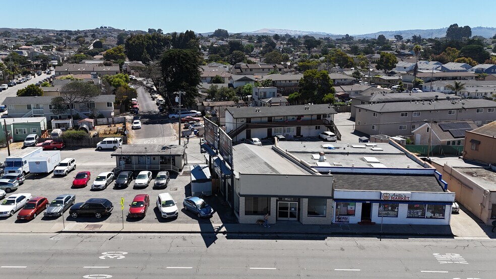 1280 Fremont Blvd, Seaside, CA à louer - Photo de l’immeuble – Image 1 sur 11