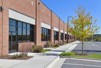 Plus de détails pour Hinton Oaks Blvd, Knightdale, NC - Local d'activités à louer