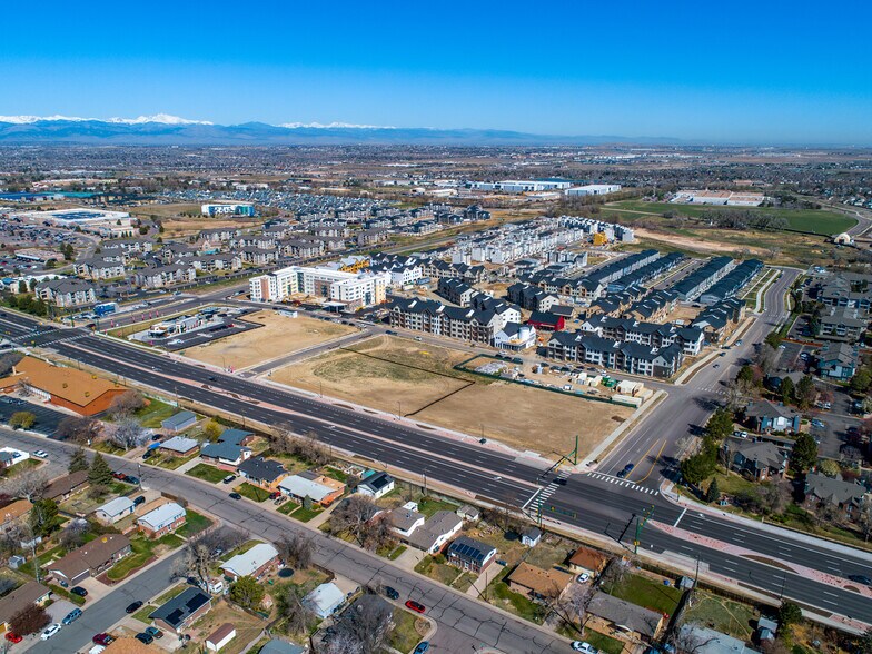 12015 Irma Dr, Northglenn, CO à vendre - Photo de l’immeuble – Image 3 sur 4