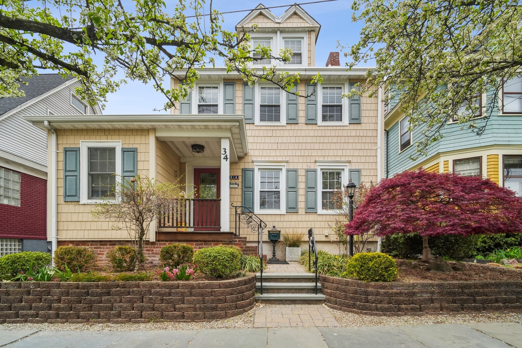 34 Park St, Montclair, NJ à louer Photo de l’immeuble– Image 1 sur 6