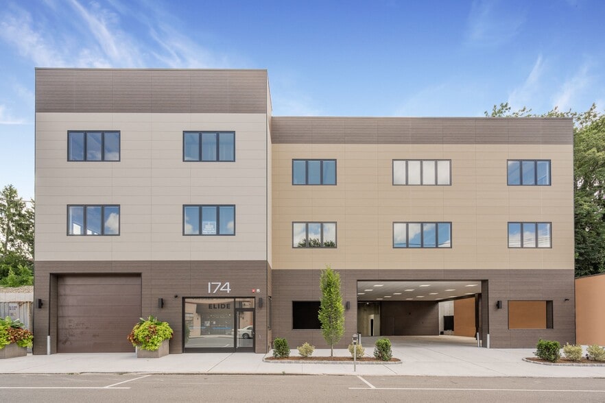 174 Marbledale Rd, Tuckahoe, NY à louer - Photo de l’immeuble – Image 2 sur 10