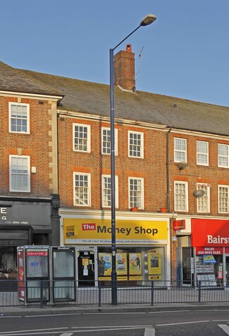 Plus de détails pour 123 Station Rd, Edgware - Bureau à louer
