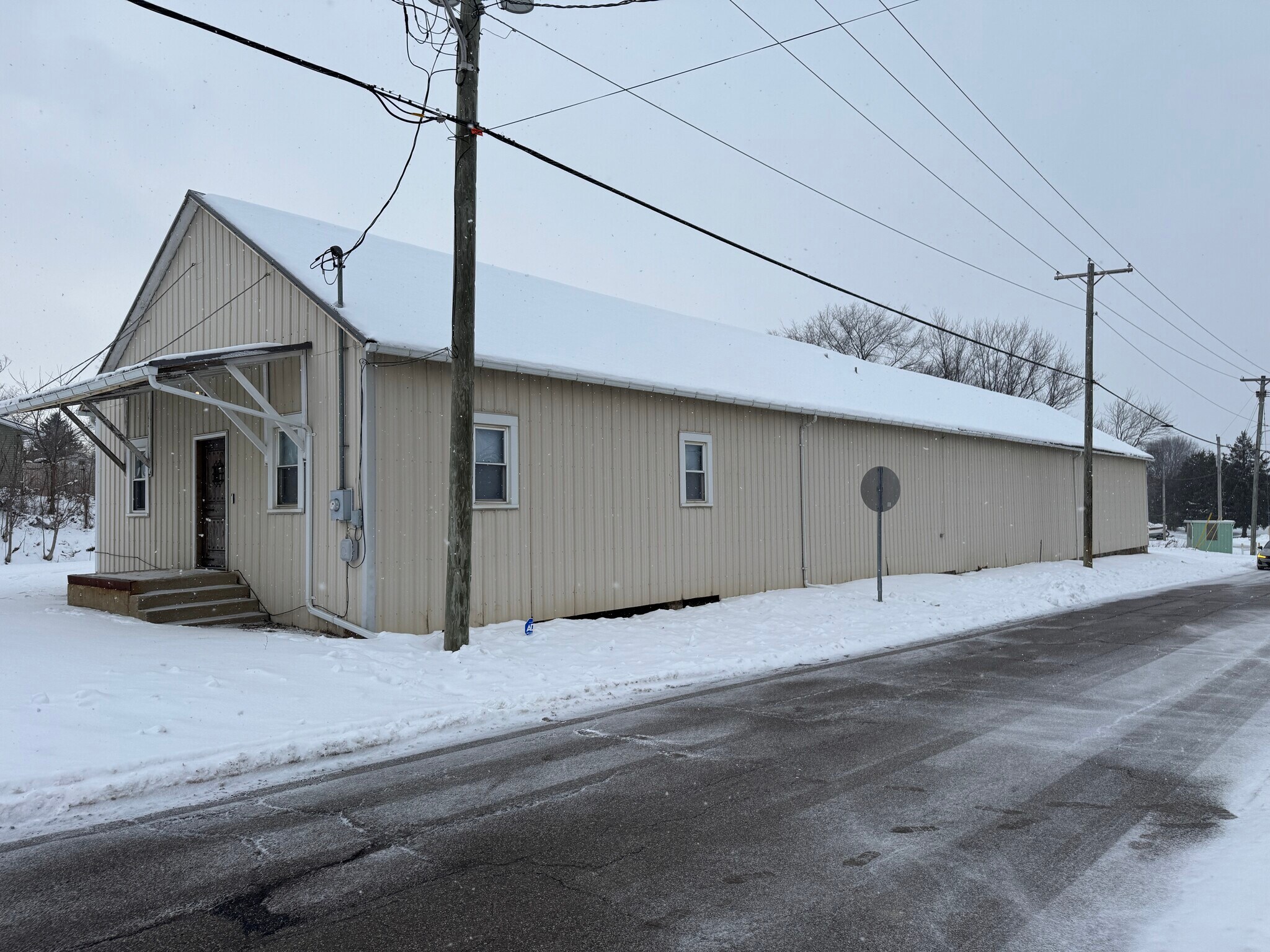 66 Walnut St, Plymouth, OH à vendre Photo de l’immeuble– Image 1 sur 14