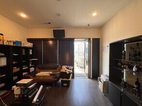 12628 Raymer St, North Hollywood, CA à louer Photo de l’immeuble– Image 2 sur 10