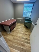 1631 NW St Lucie West Blvd, Port Saint Lucie, FL à louer Photo intérieure– Image 2 sur 8