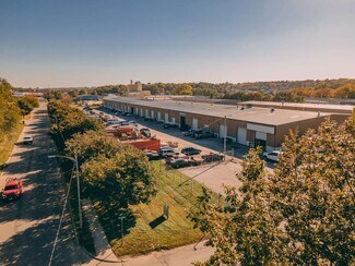 Plus de détails pour 3305-3393 N 88th Plz, Omaha, NE - Industriel/Logistique à louer
