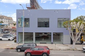 Plus de détails pour 176 N La Brea Ave, Los Angeles, CA - Local commercial à vendre