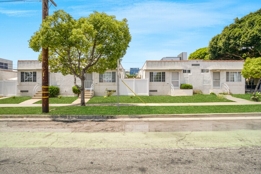 2415 Arizona Ave, Santa Monica, CA à vendre - Photo de l’immeuble – Image 2 sur 19