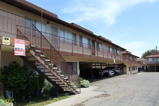 Plus de détails pour 420-426 Real Rd, Bakersfield, CA - Logement à vendre