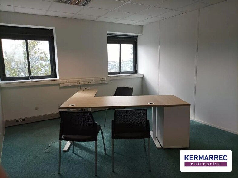 Bureau dans Bouguenais à louer - Photo de l’immeuble – Image 3 sur 5