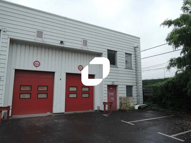 Bureau dans Choisy-le-Roi à louer - Photo de l’immeuble – Image 1 sur 10