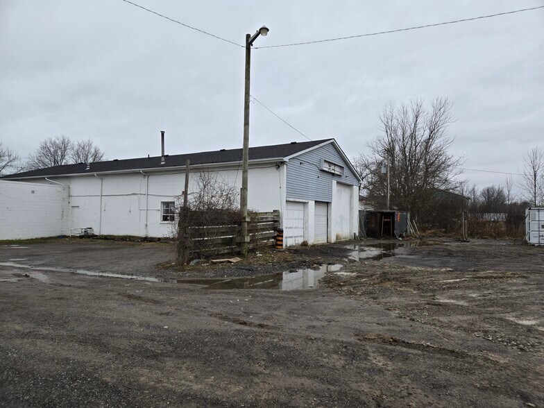 309 Walden Blvd, Fort Erie, ON à louer - Photo de l’immeuble – Image 2 sur 8
