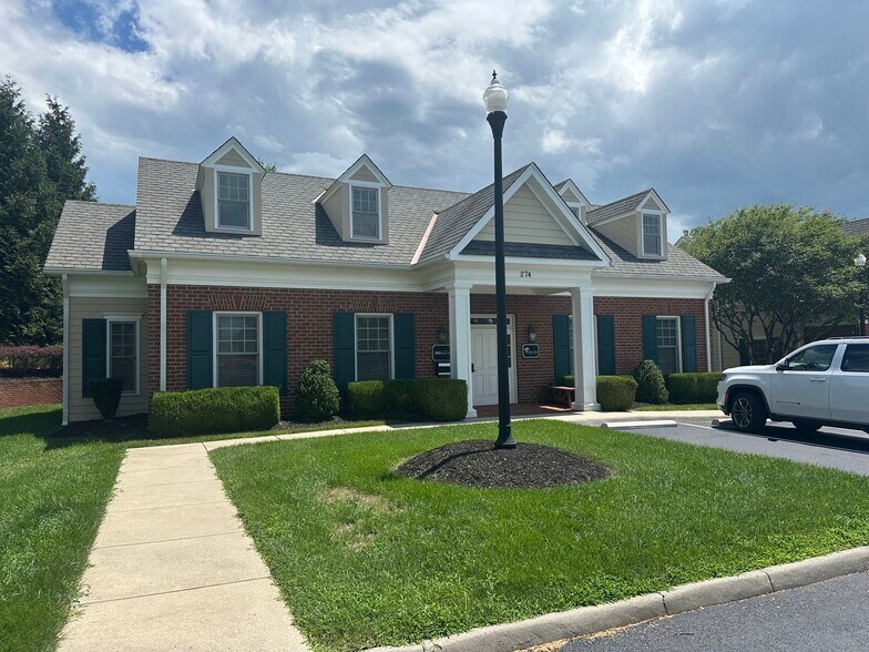 274 Westlake Rd, Hardy, VA à louer - Photo de l’immeuble – Image 2 sur 7
