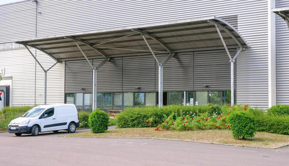 Industriel/Logistique dans Sevrey à louer - Photo de l’immeuble – Image 3 sur 4