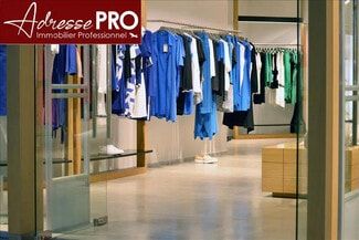 Plus de détails pour Local commercial à louer