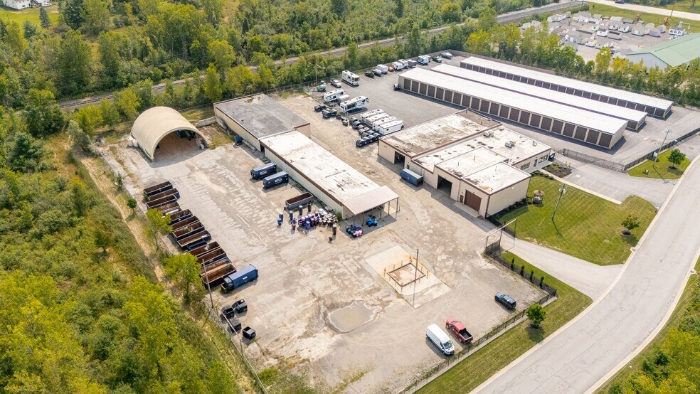 1 Boon Dr, North Chili, NY à louer - Photo de l’immeuble – Image 2 sur 21