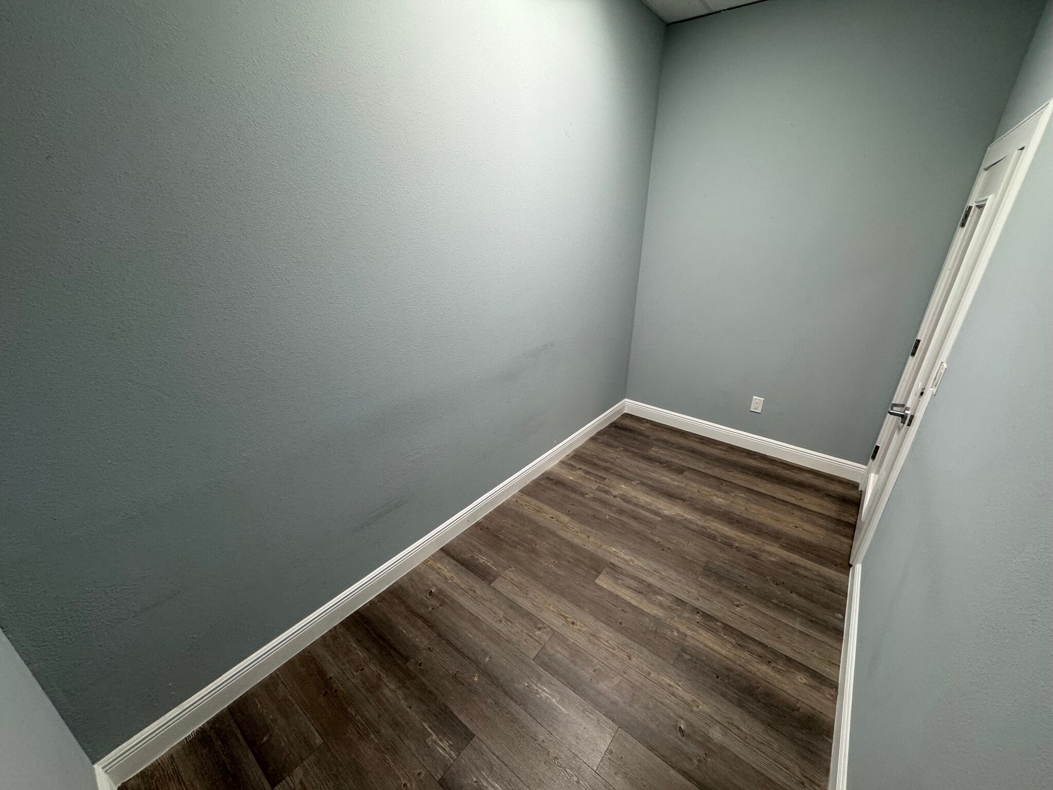 2121 S Hiawassee Rd, Orlando, FL à louer Photo intérieure– Image 1 sur 4