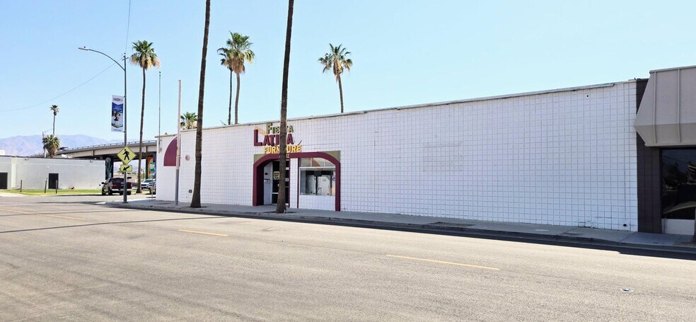 45212 Fargo St, Indio, CA à vendre - Photo de l’immeuble – Image 2 sur 11