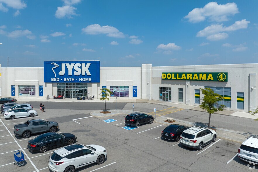 6075 Mavis Rd, Mississauga, ON à louer - Photo de l’immeuble – Image 3 sur 7