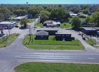 Plus de détails pour 3911 N Twin City Hwy, Nederland, TX - Local commercial à vendre