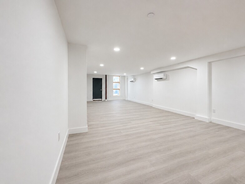 1641 Undercliff Ave, Bronx, NY à louer - Photo intérieure – Image 3 sur 13