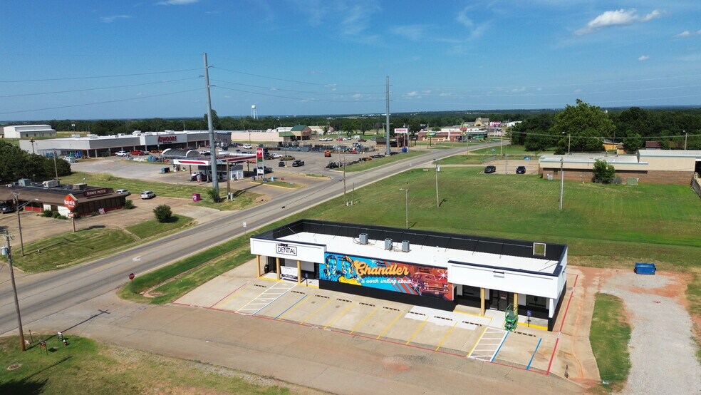 1605 E 1st St, Chandler, OK à louer - Photo de l’immeuble – Image 3 sur 3