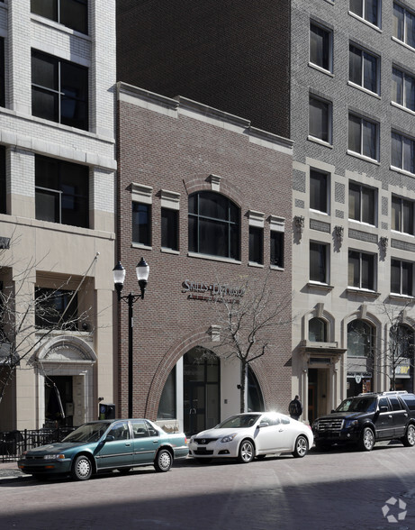 150 E Market St, Indianapolis, IN à louer - Photo de l’immeuble – Image 1 sur 7
