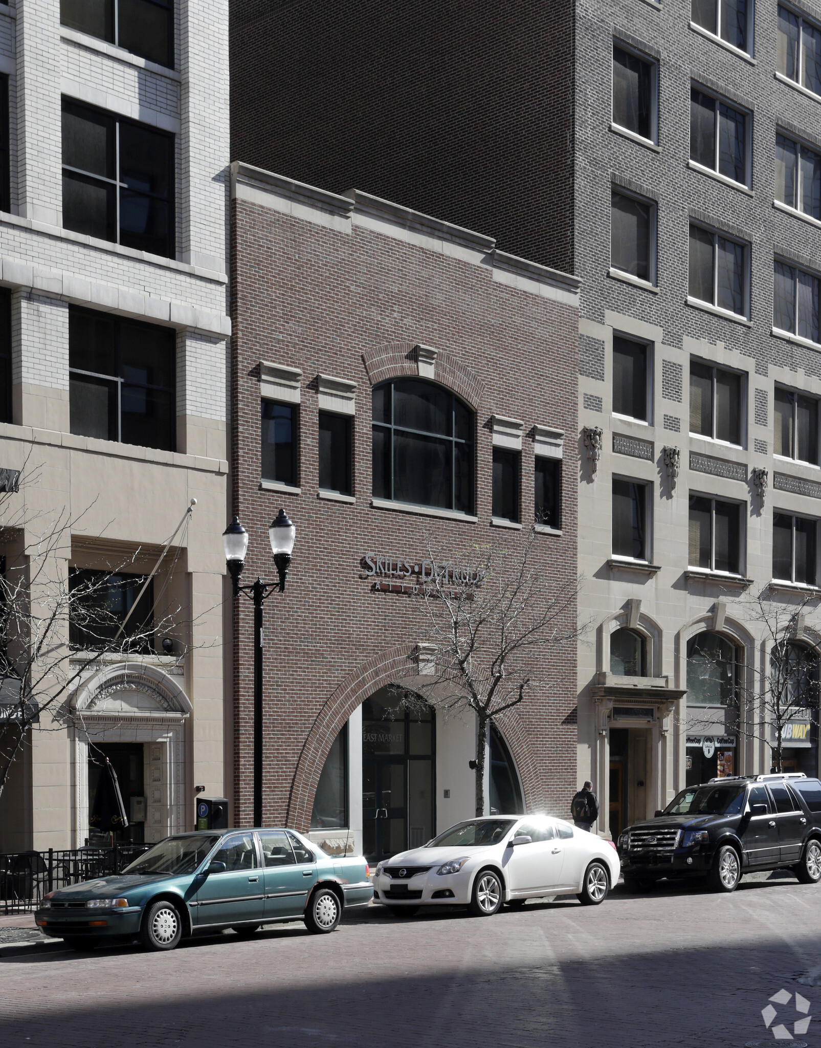 150 E Market St, Indianapolis, IN à louer Photo de l’immeuble– Image 1 sur 8