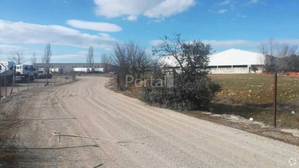 Industriel/Logistique dans Torrejón del Rey, Guadalajara à vendre - Photo de l’immeuble – Image 3 sur 21