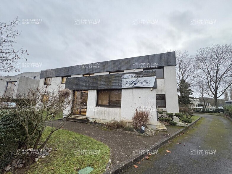 Bureau dans Saint-Avertin à vendre - Photo de l’immeuble – Image 3 sur 11