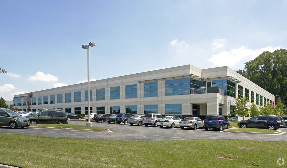 100 Corporate Office Dr, Earth City, MO à vendre - Photo de l’immeuble – Image 2 sur 19